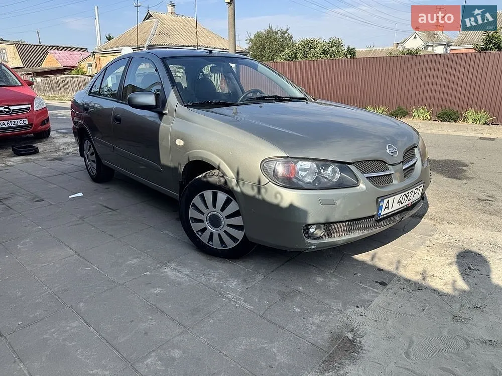 Nissan Almera, 2005