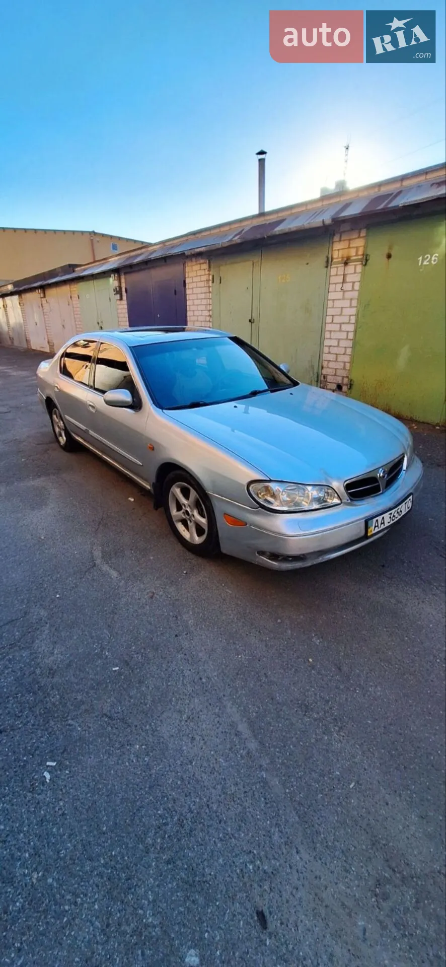 Nissan Maxima, 2000