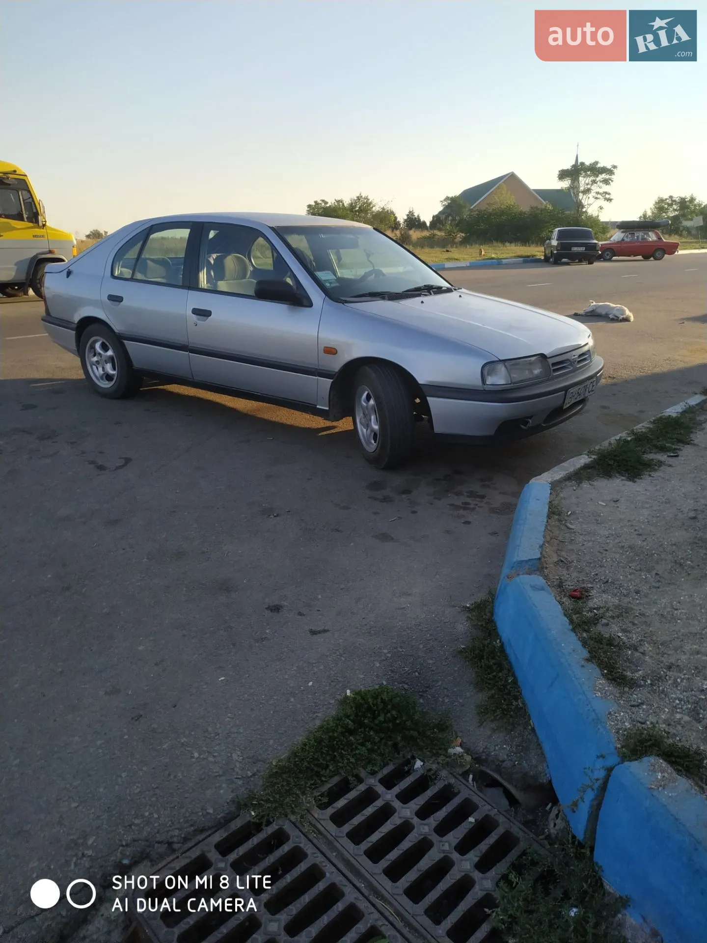Nissan Primera, 1990