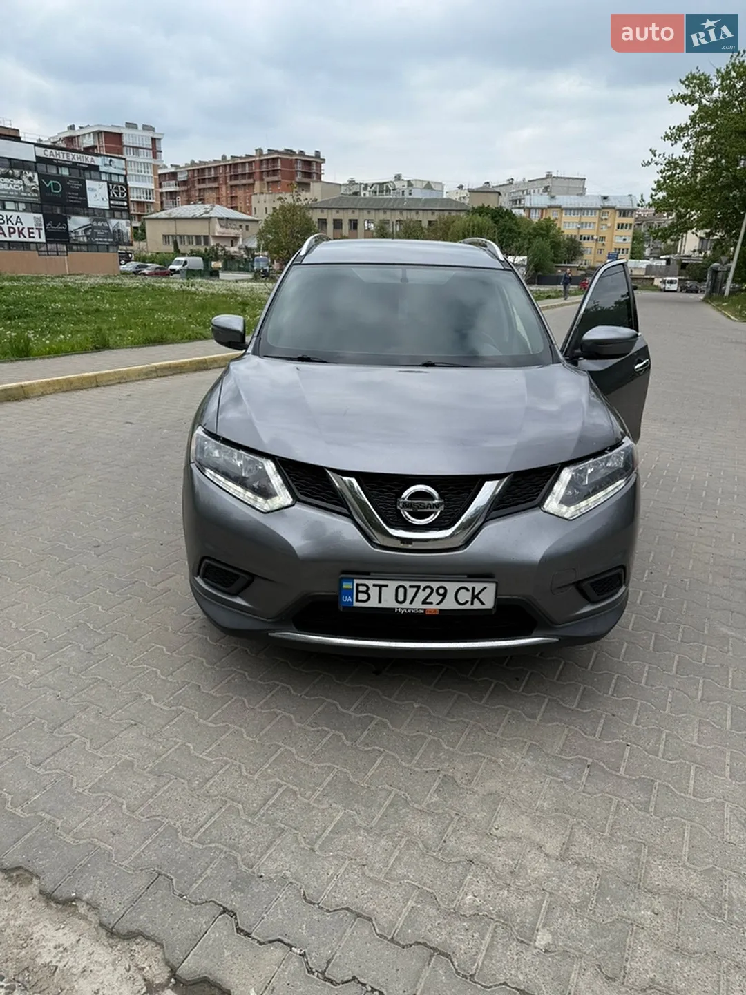 Nissan Rogue, 2016