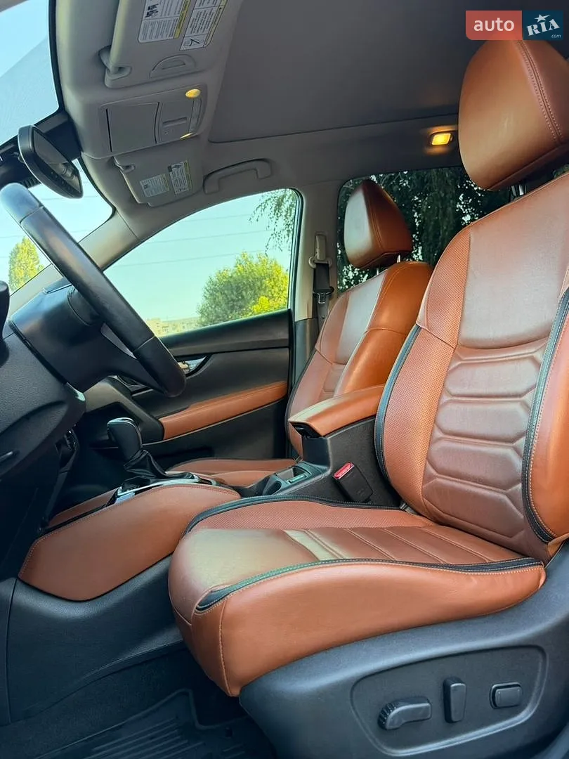 Nissan Rogue, 2017