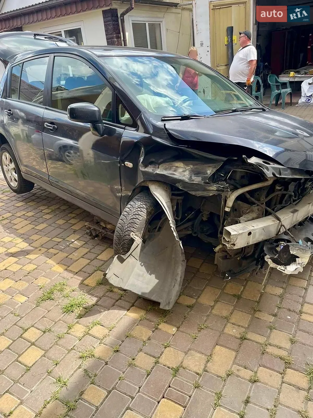 Nissan TIIDA, 2008
