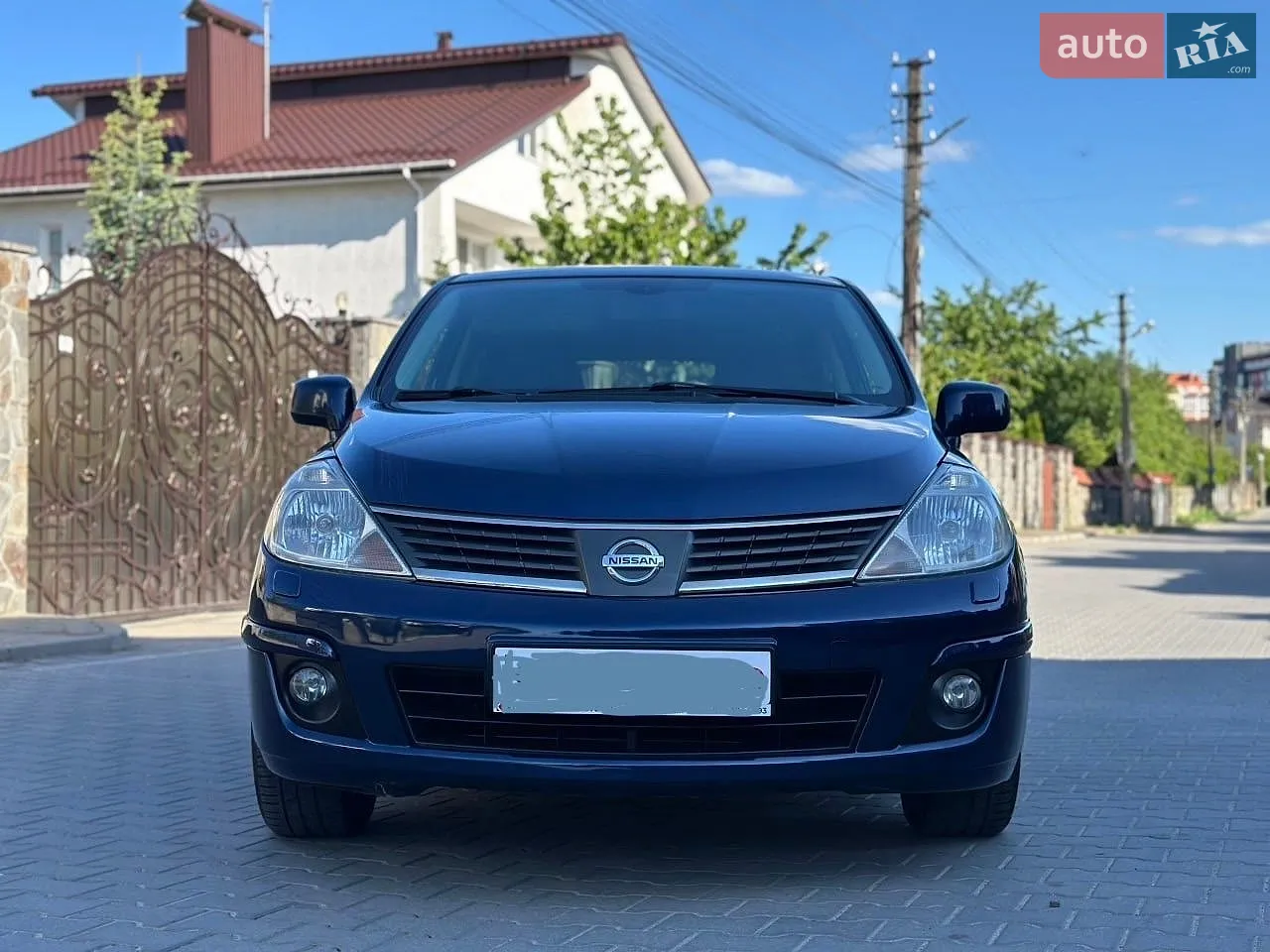 Nissan TIIDA, 2008