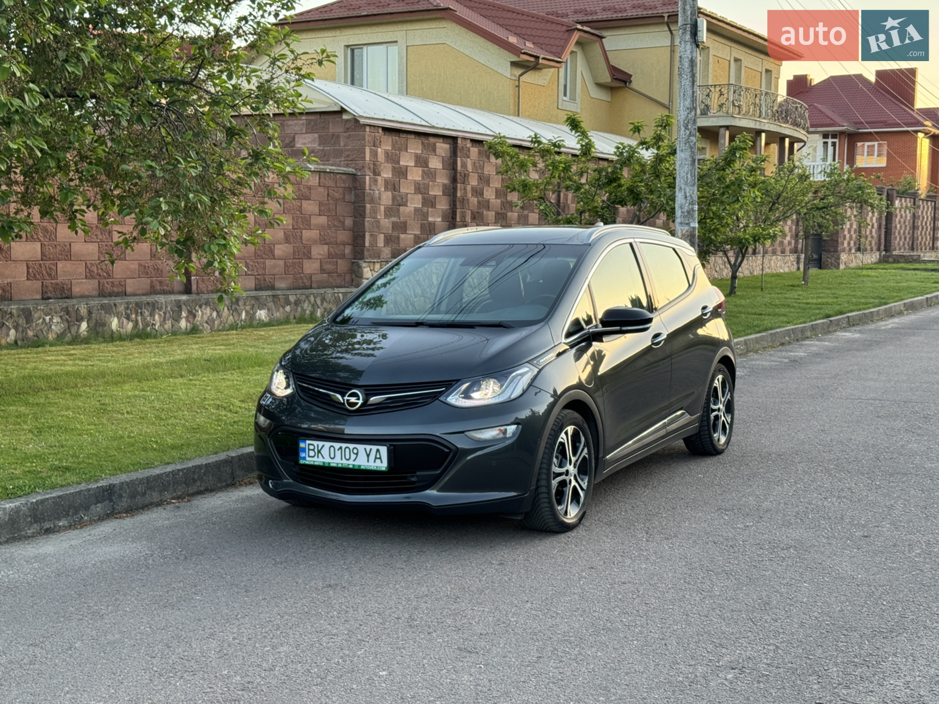 Opel Ampera-e, 2017