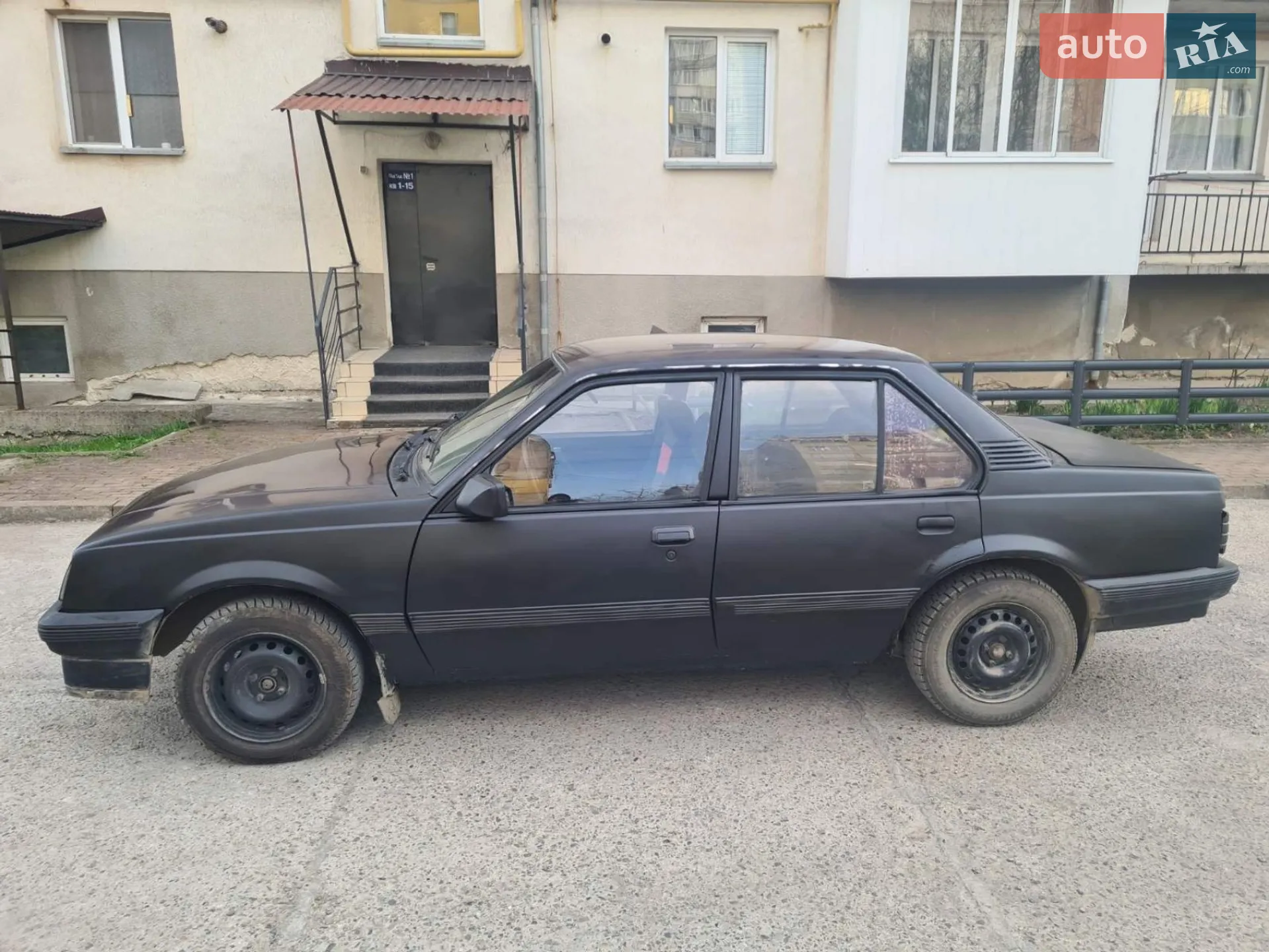 Opel Ascona, 1988
