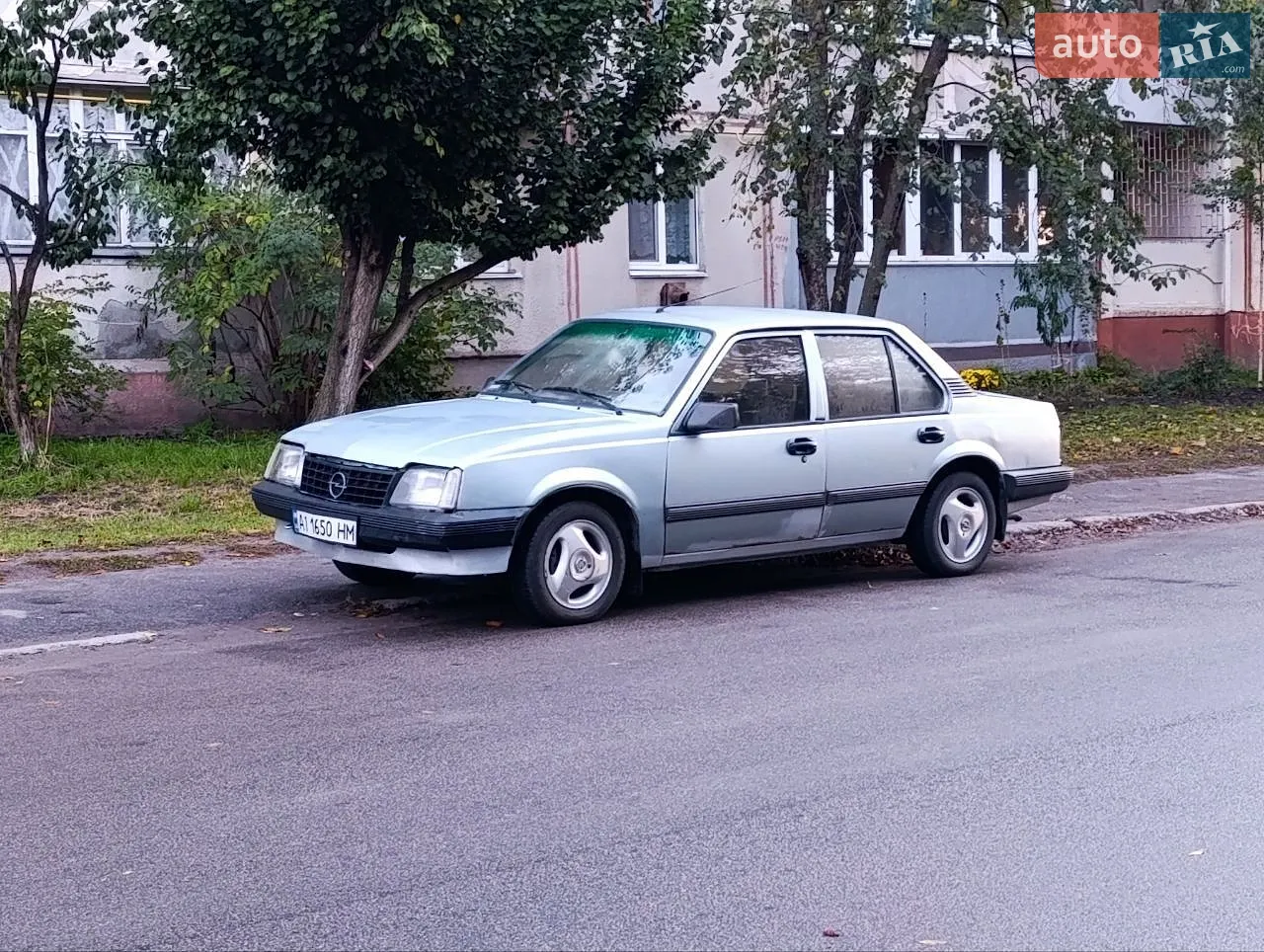 Opel Ascona, 1987