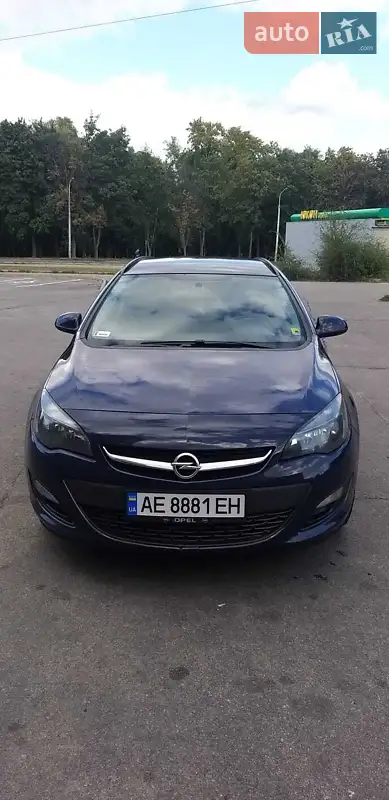 Opel Astra, 2014
