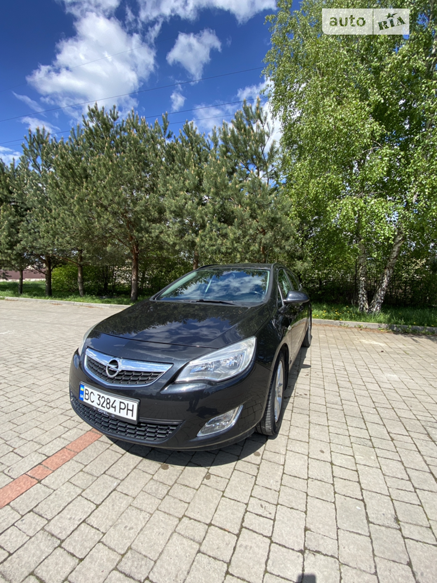 Opel Astra, 2012