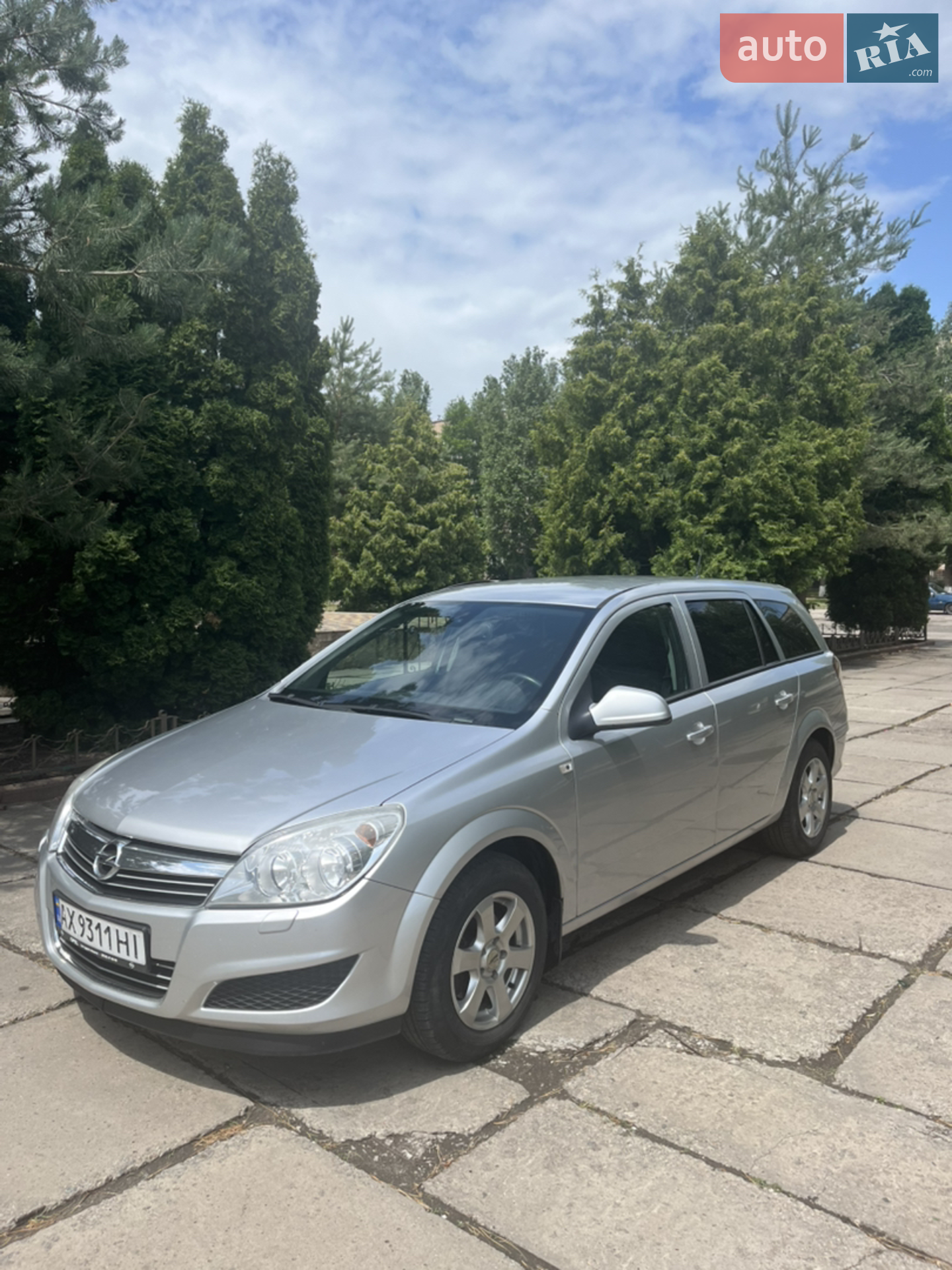 Opel Astra, 2010