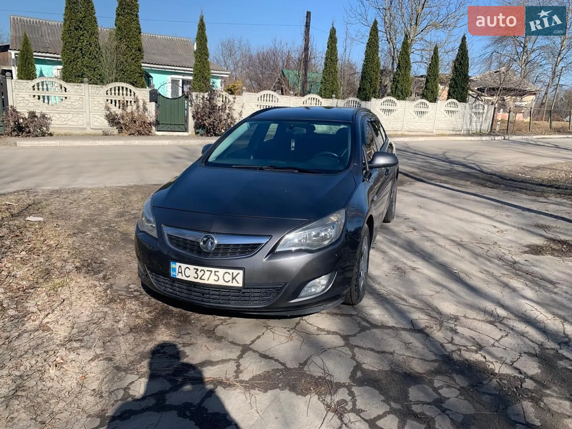 Opel Astra, 2011