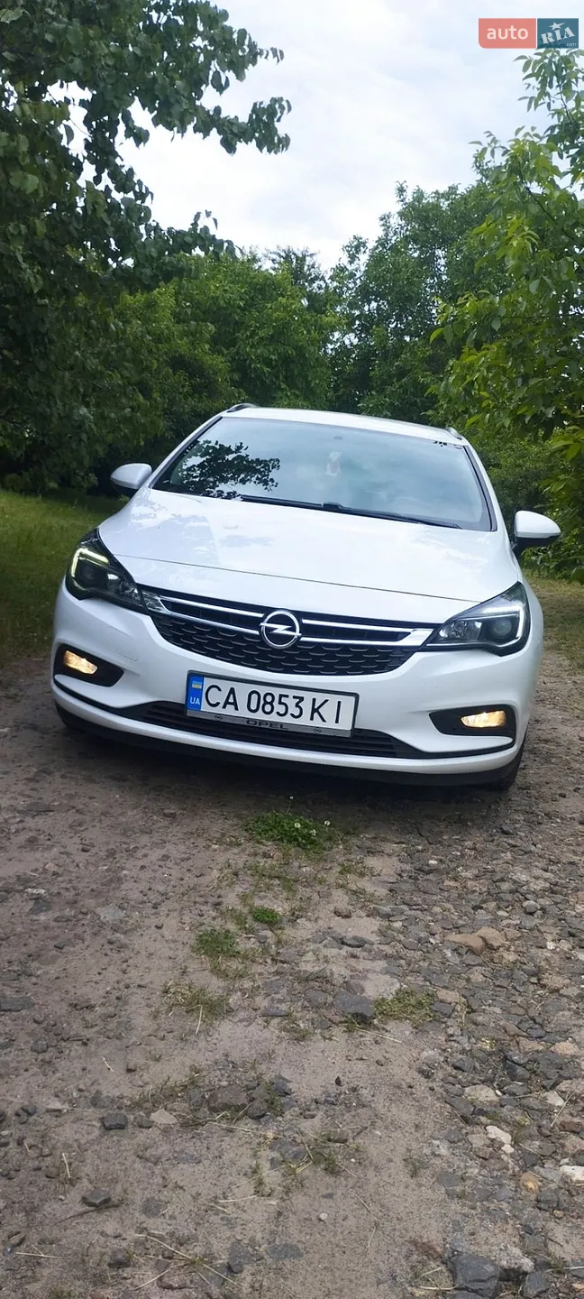 Opel Astra, 2018