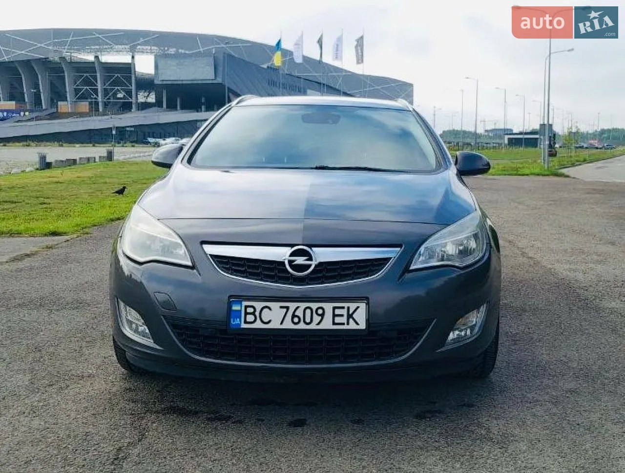 Opel Astra, 2011