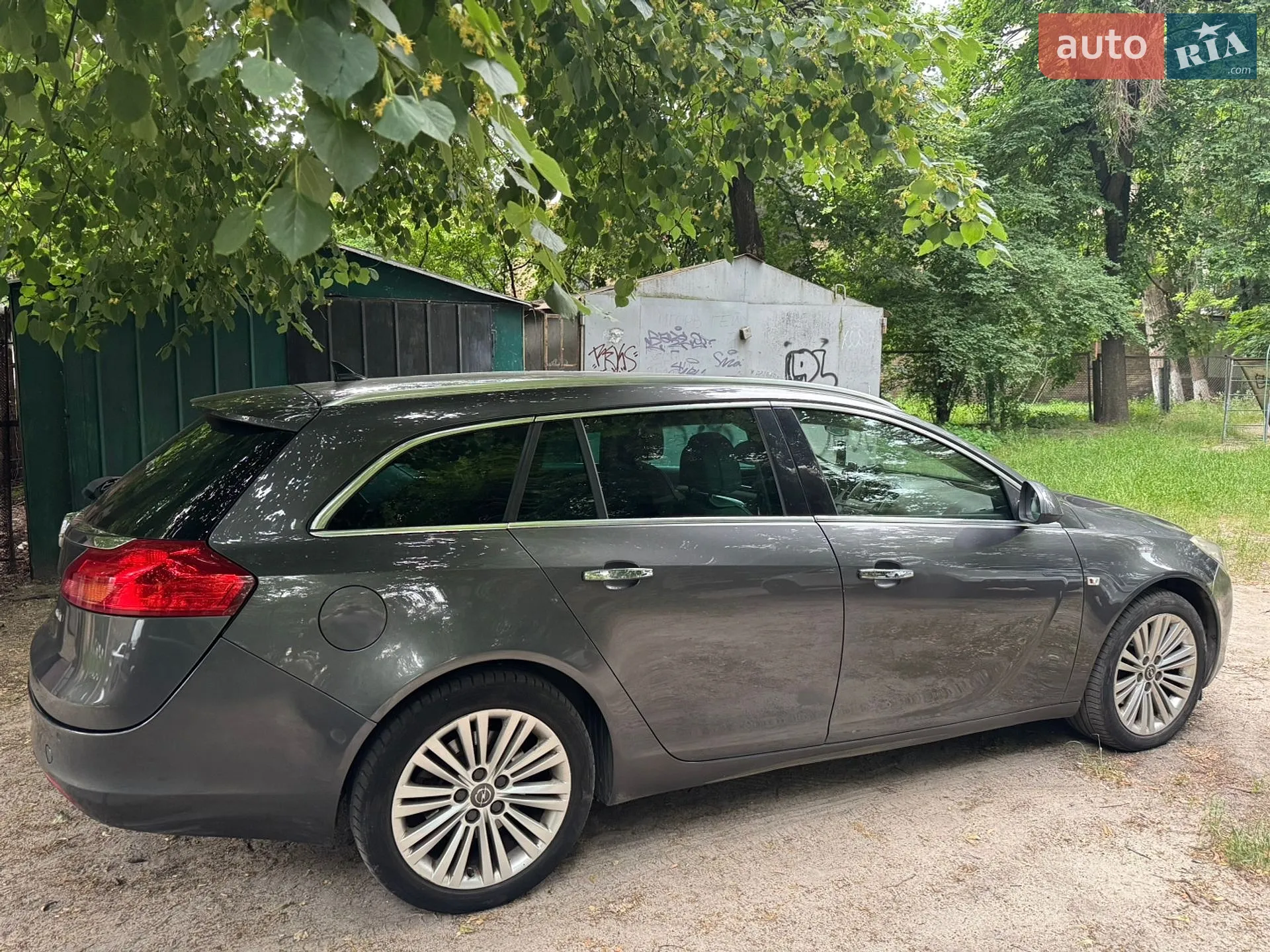 Opel Insignia, 2011