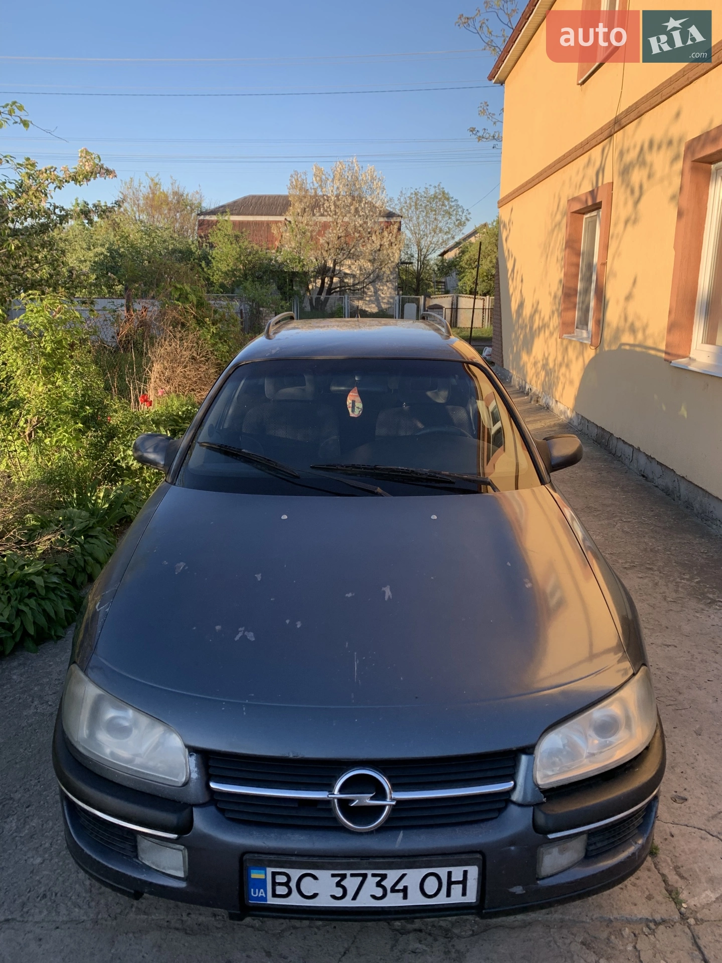 Opel Omega, 1996
