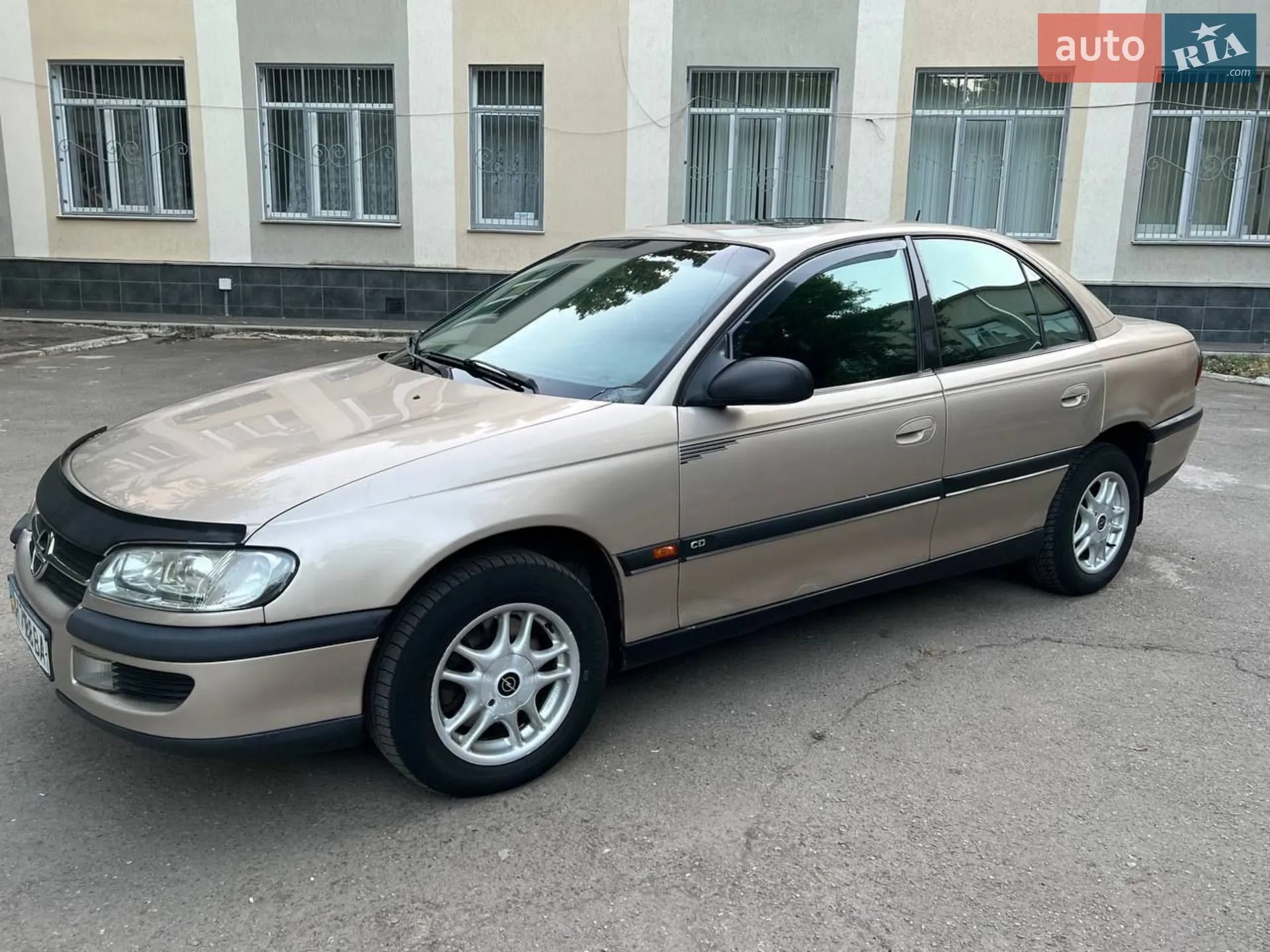 Opel Omega, 1998