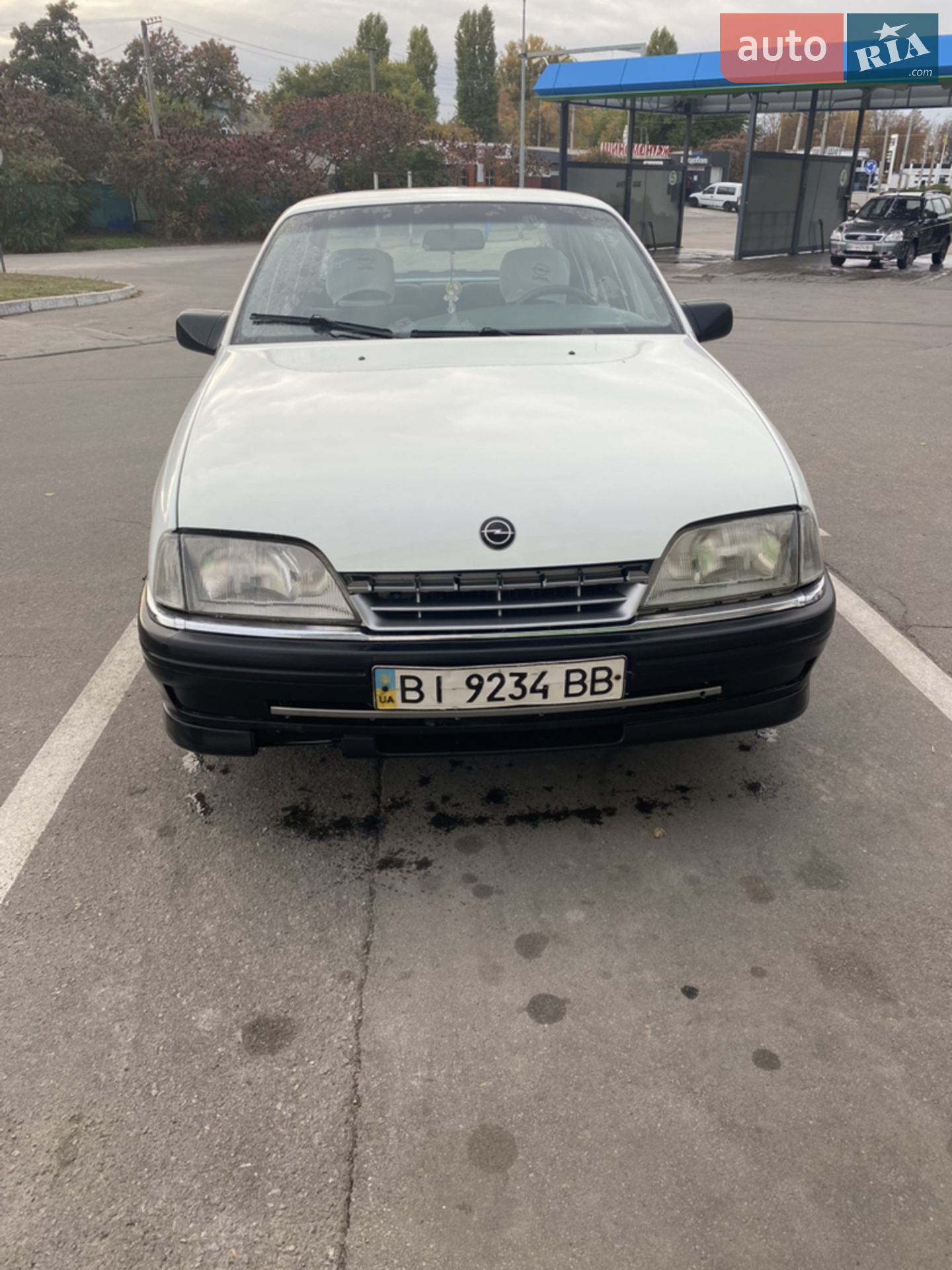 Opel Omega, 1990