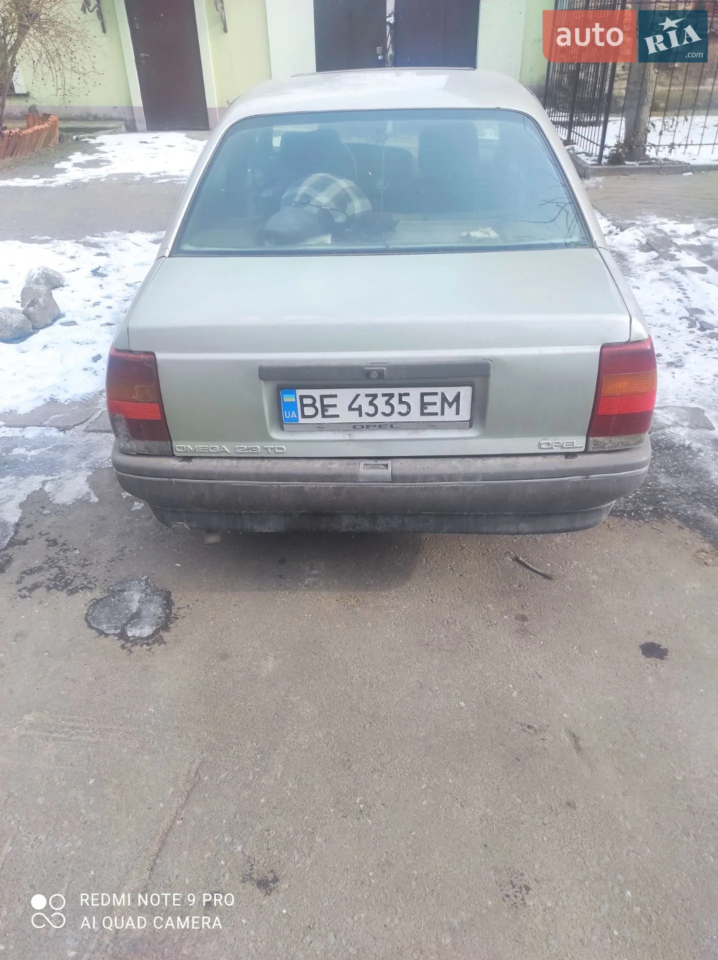 Opel Omega, 1986