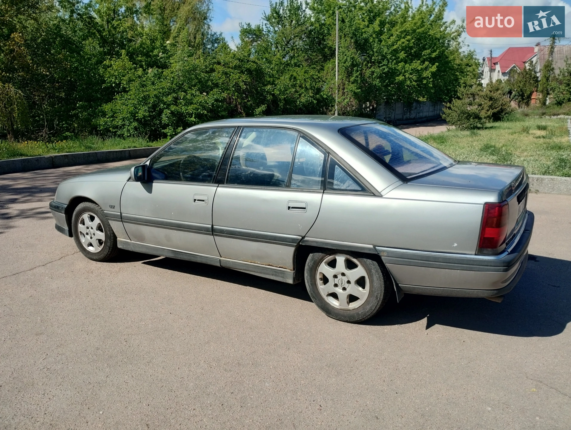 Opel Omega, 1992