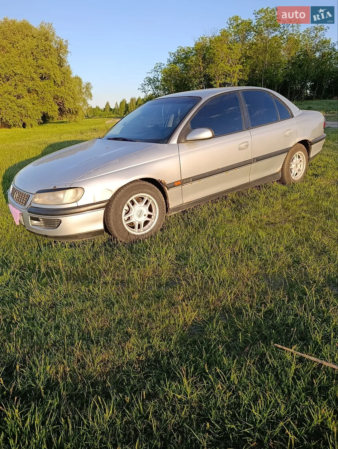 Opel Omega, 1998