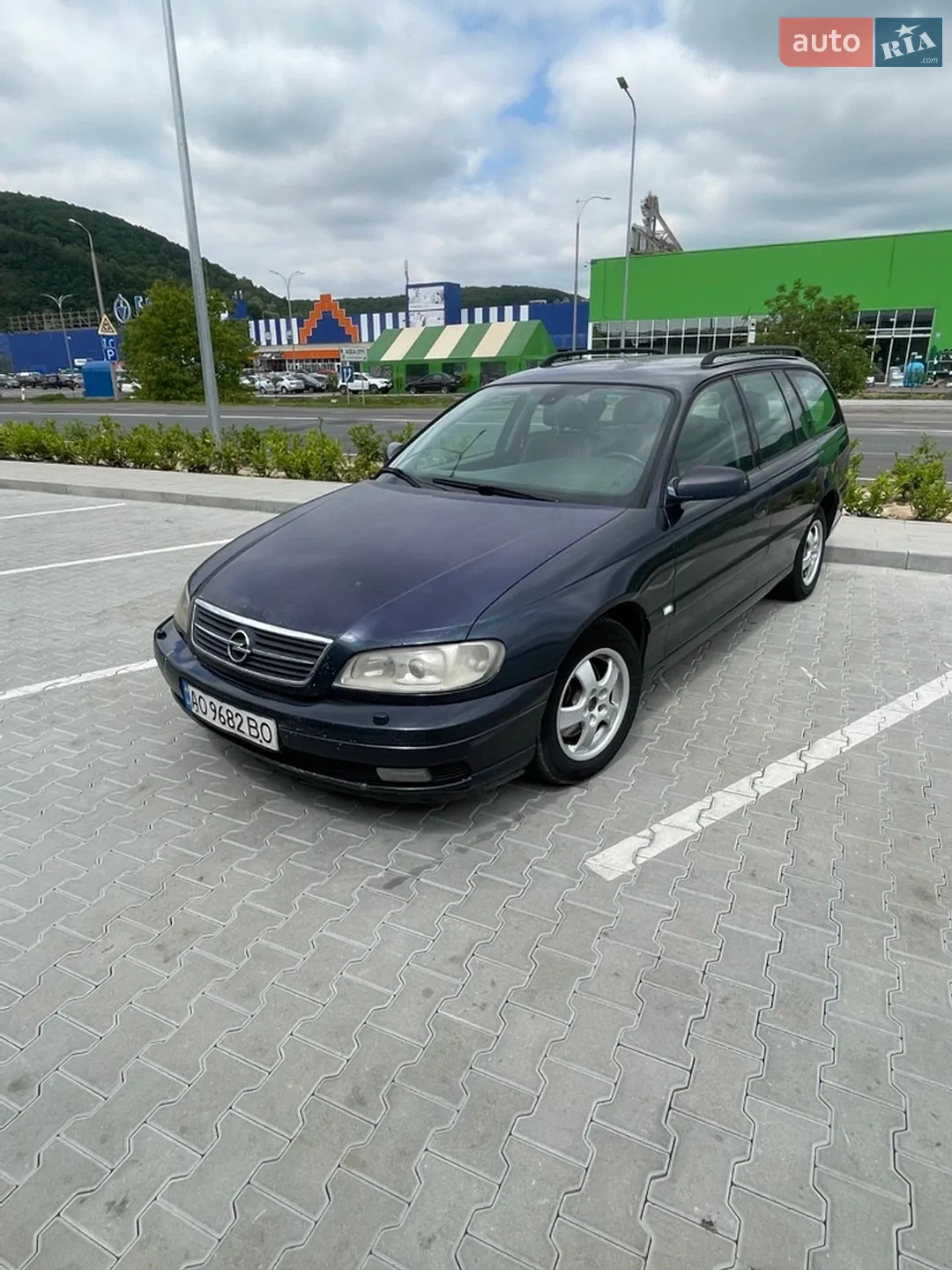 Opel Omega, 2003