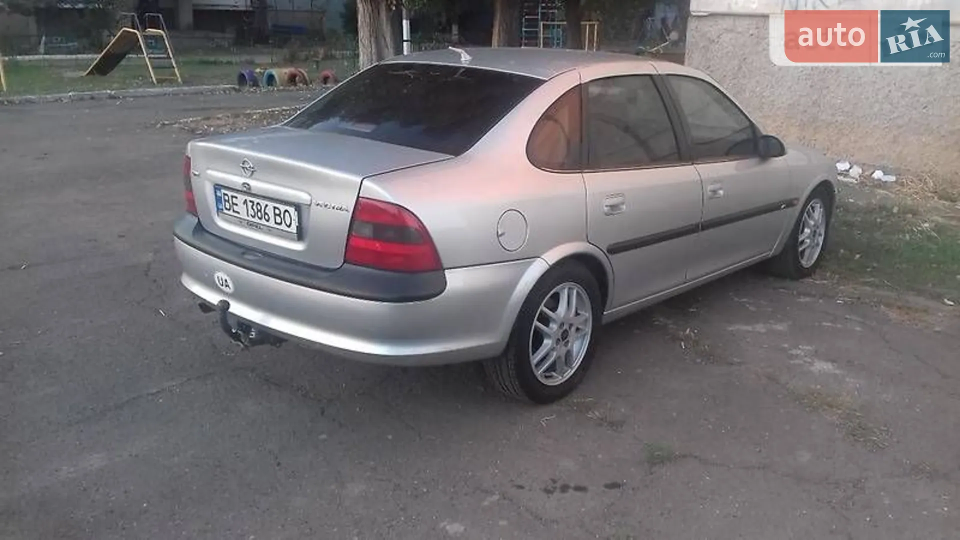 Opel Vectra, 1998