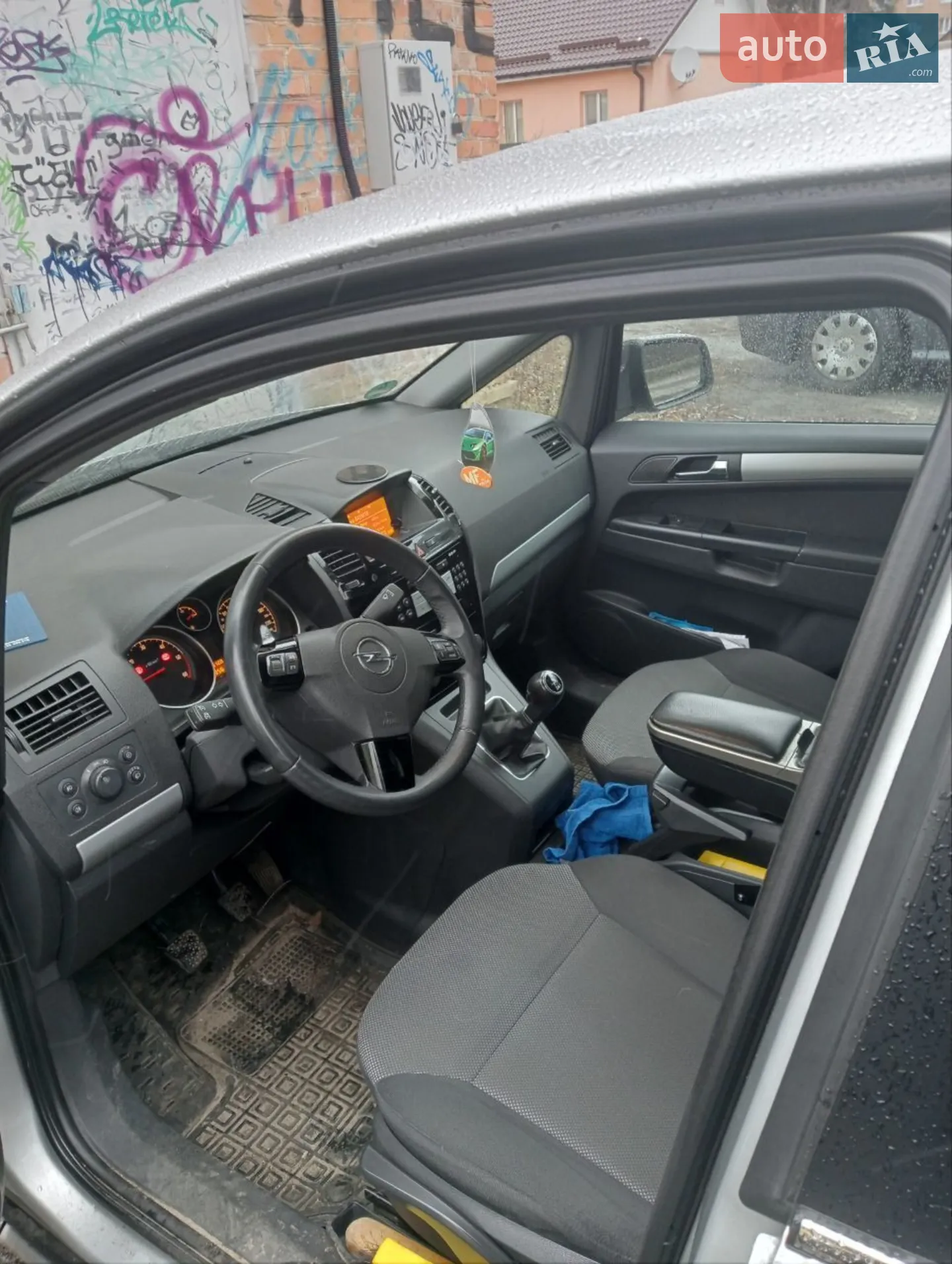 Opel Zafira, 2011