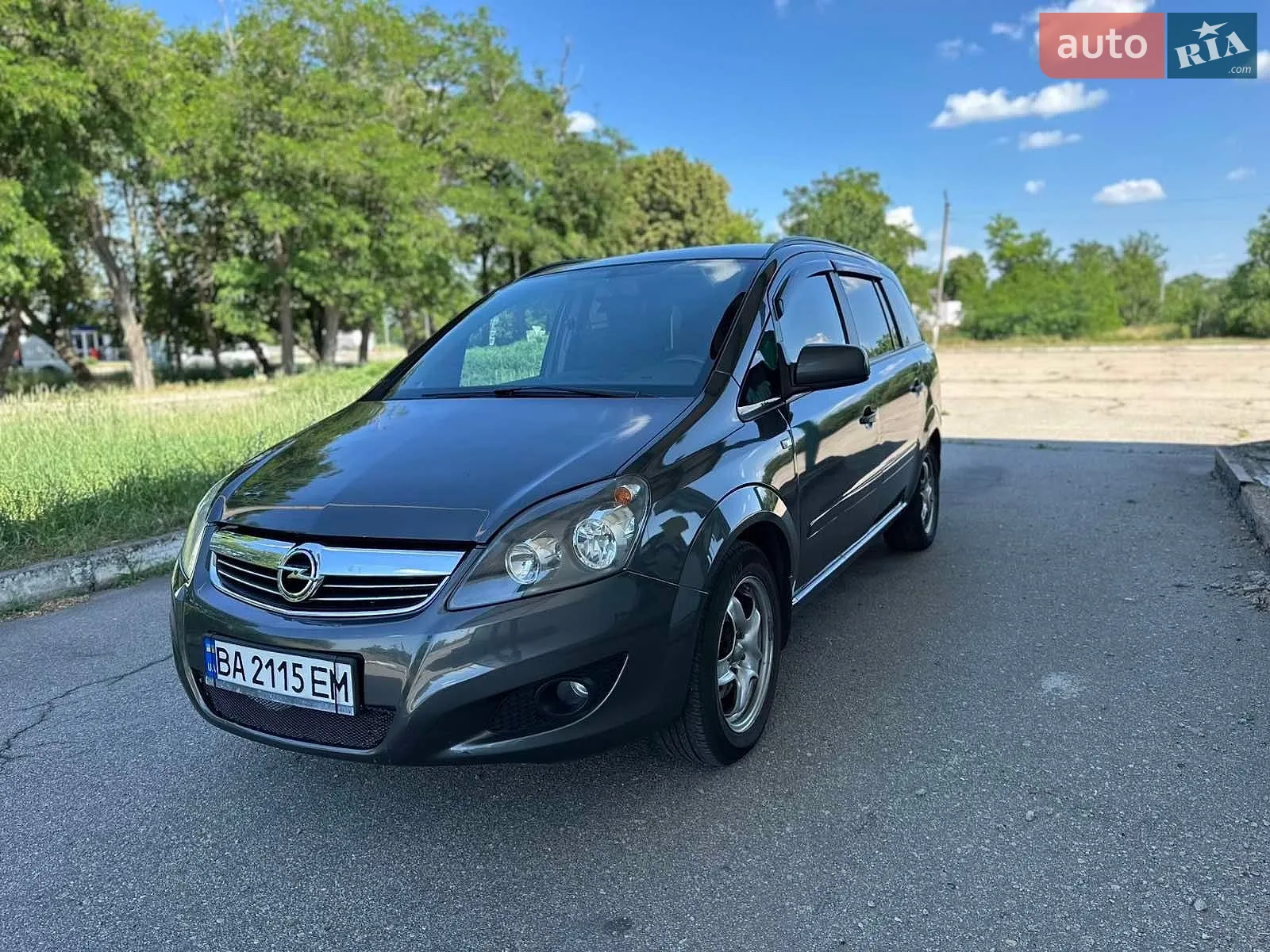 Opel Zafira, 2011