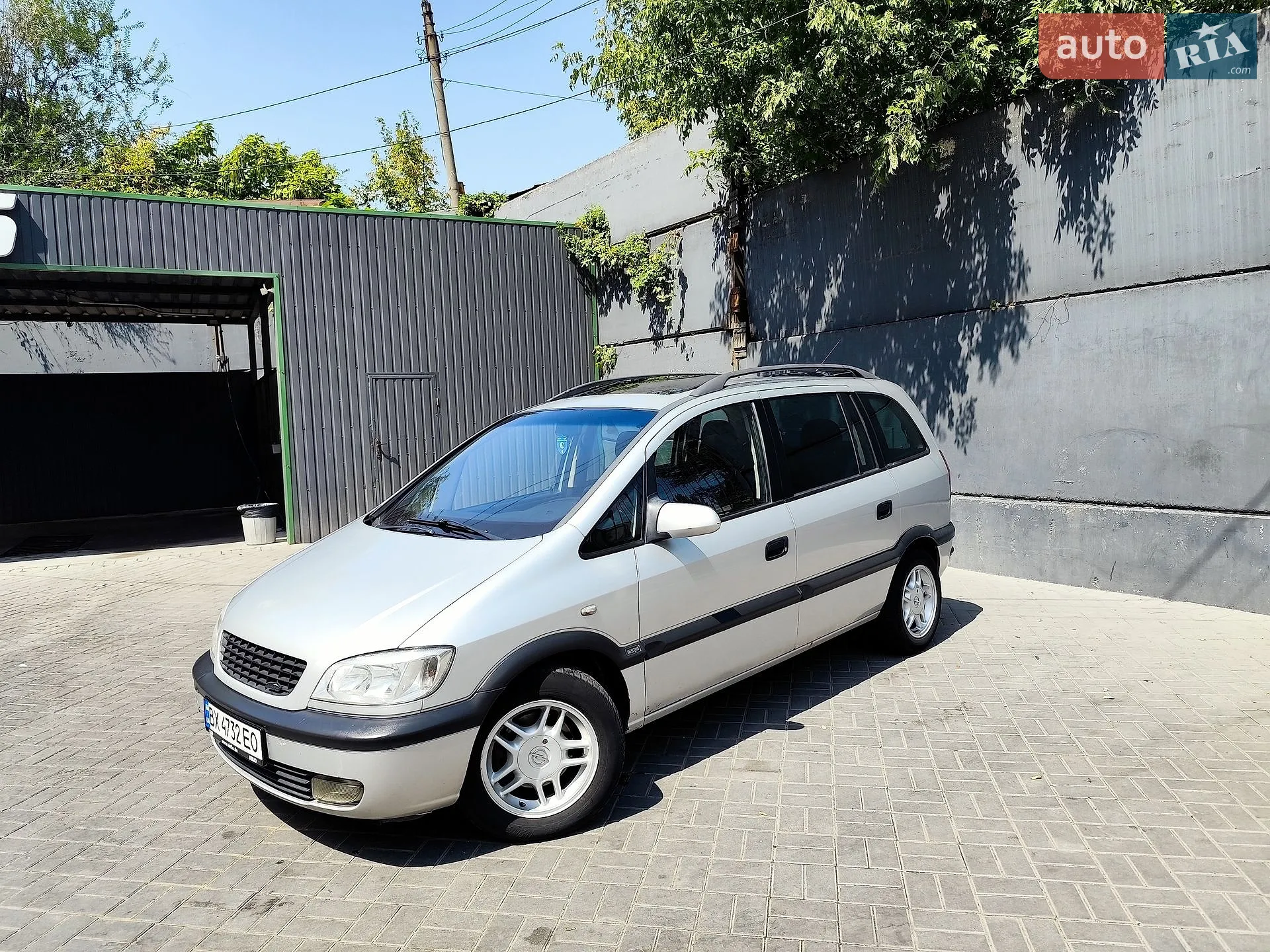 Opel Zafira, 2001