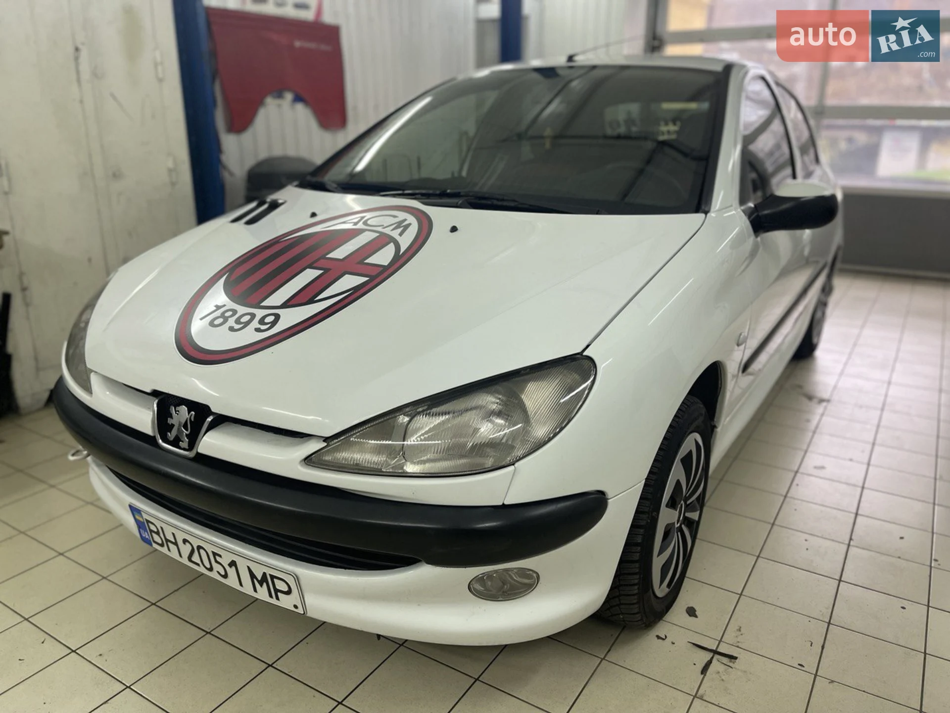 Peugeot 206, 2000