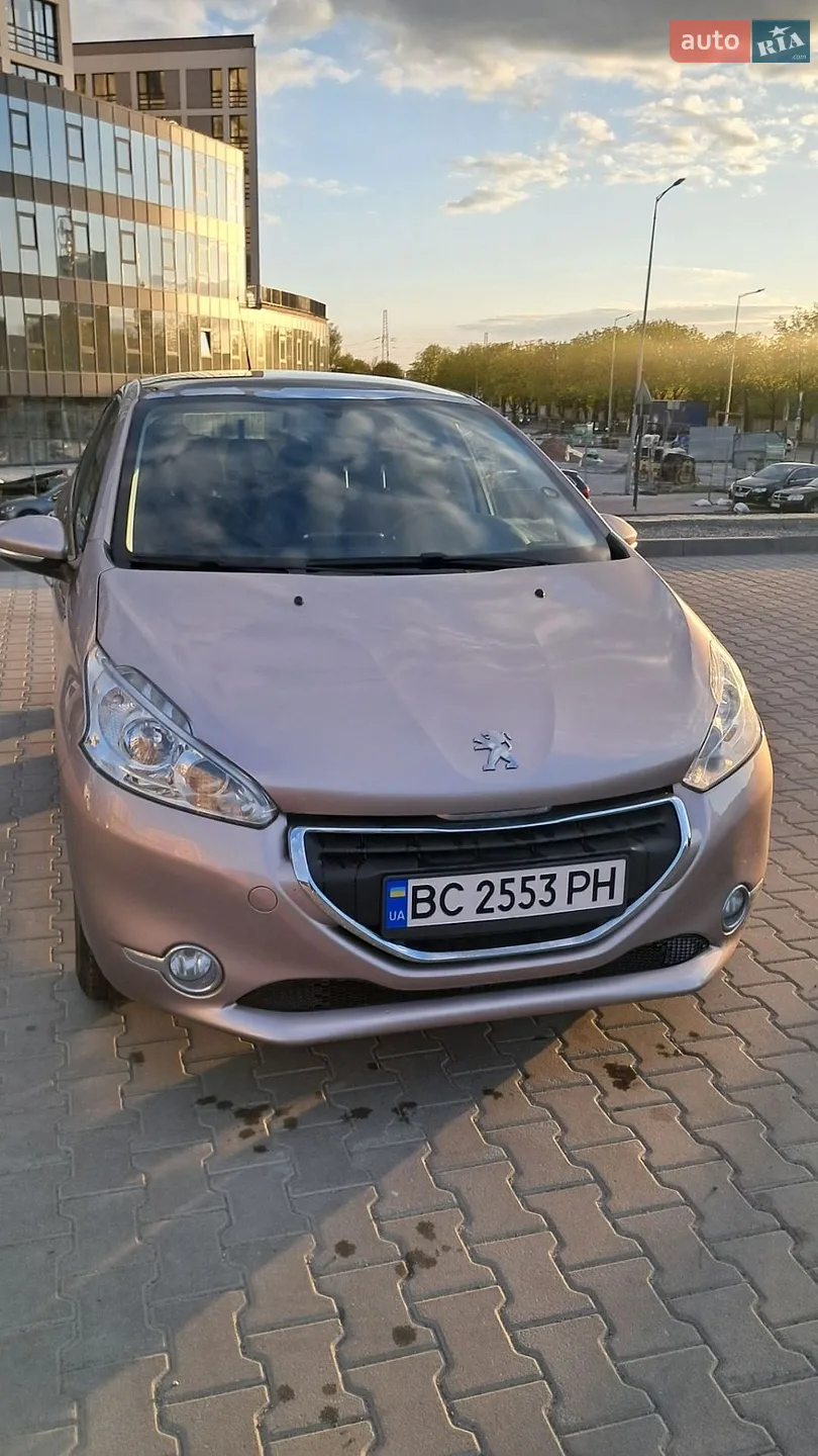 Peugeot 208, 2014