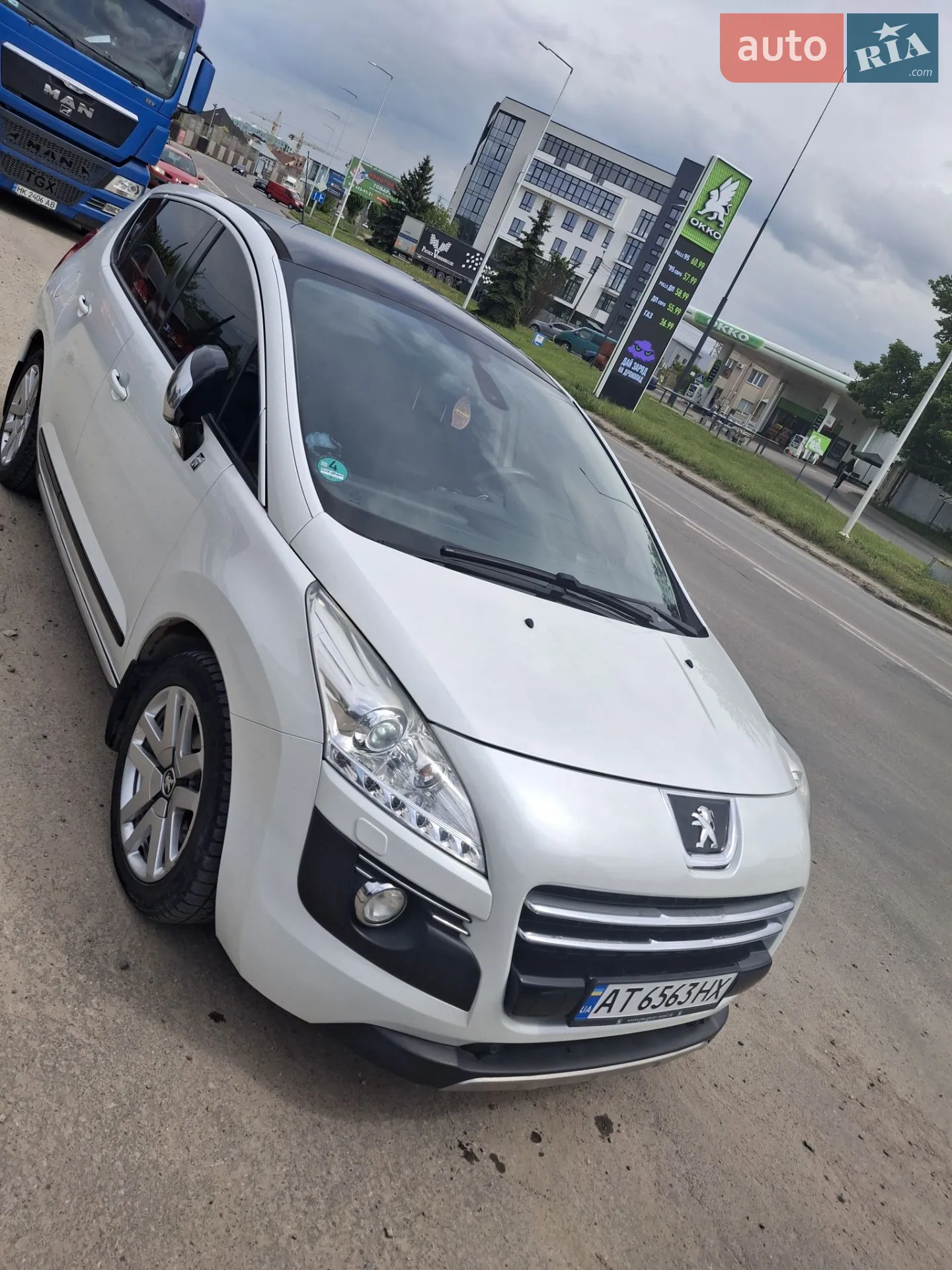 Peugeot 3008, 2012