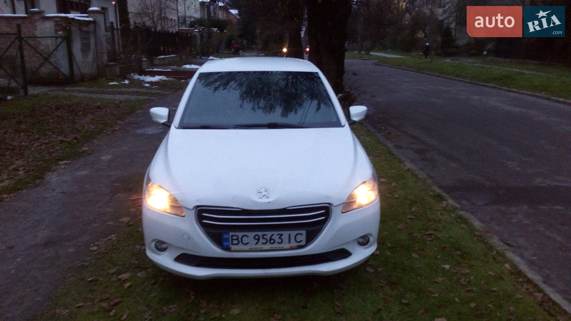 Peugeot 301, 2016