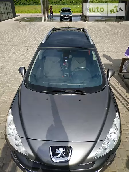 Peugeot 308, 2009
