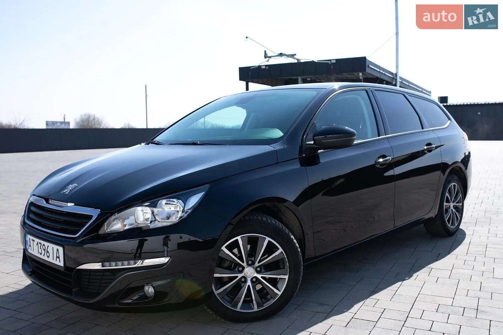 Peugeot 308, 2015