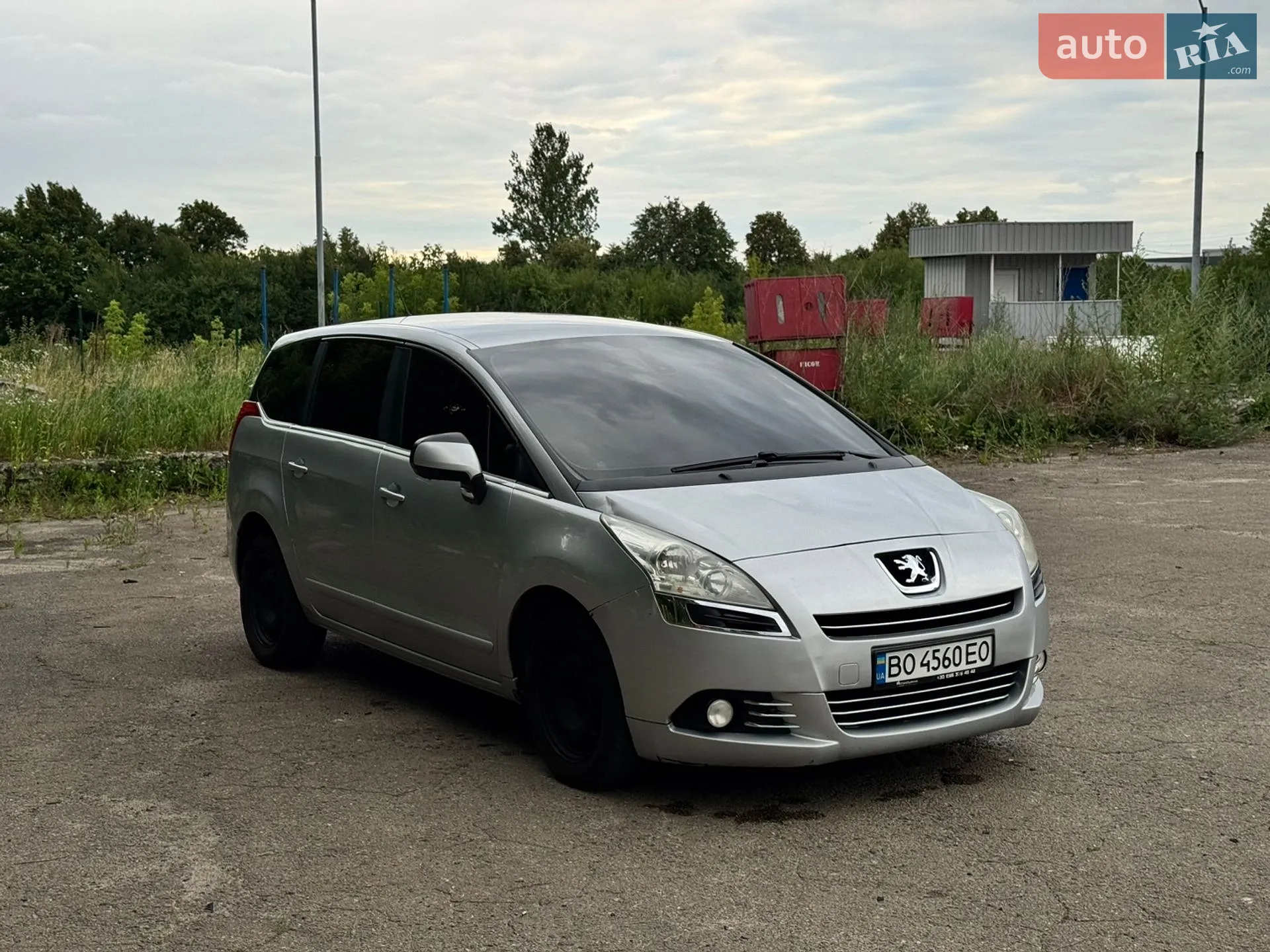 Peugeot 5008, 2010