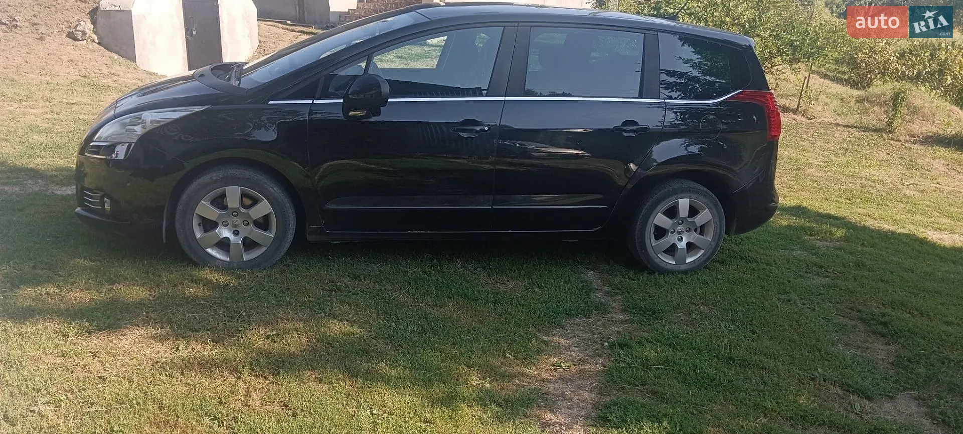Peugeot 5008, 2010