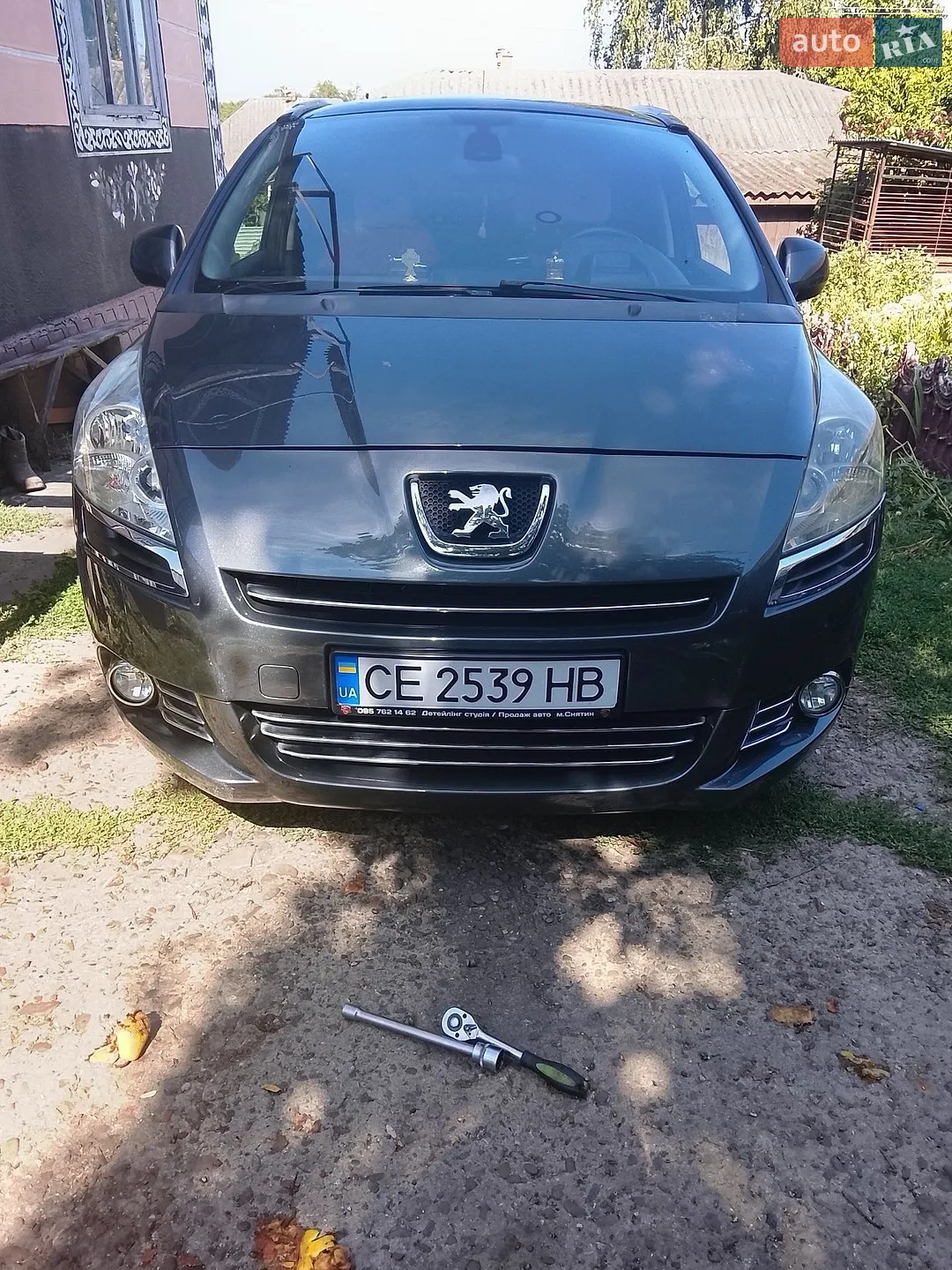 Peugeot 5008, 2010