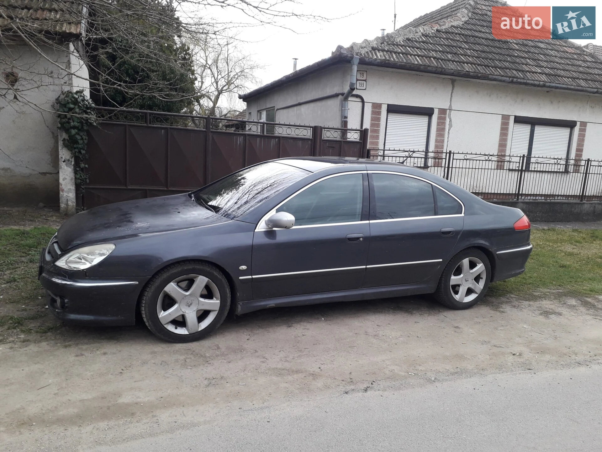 Peugeot 607, 2004