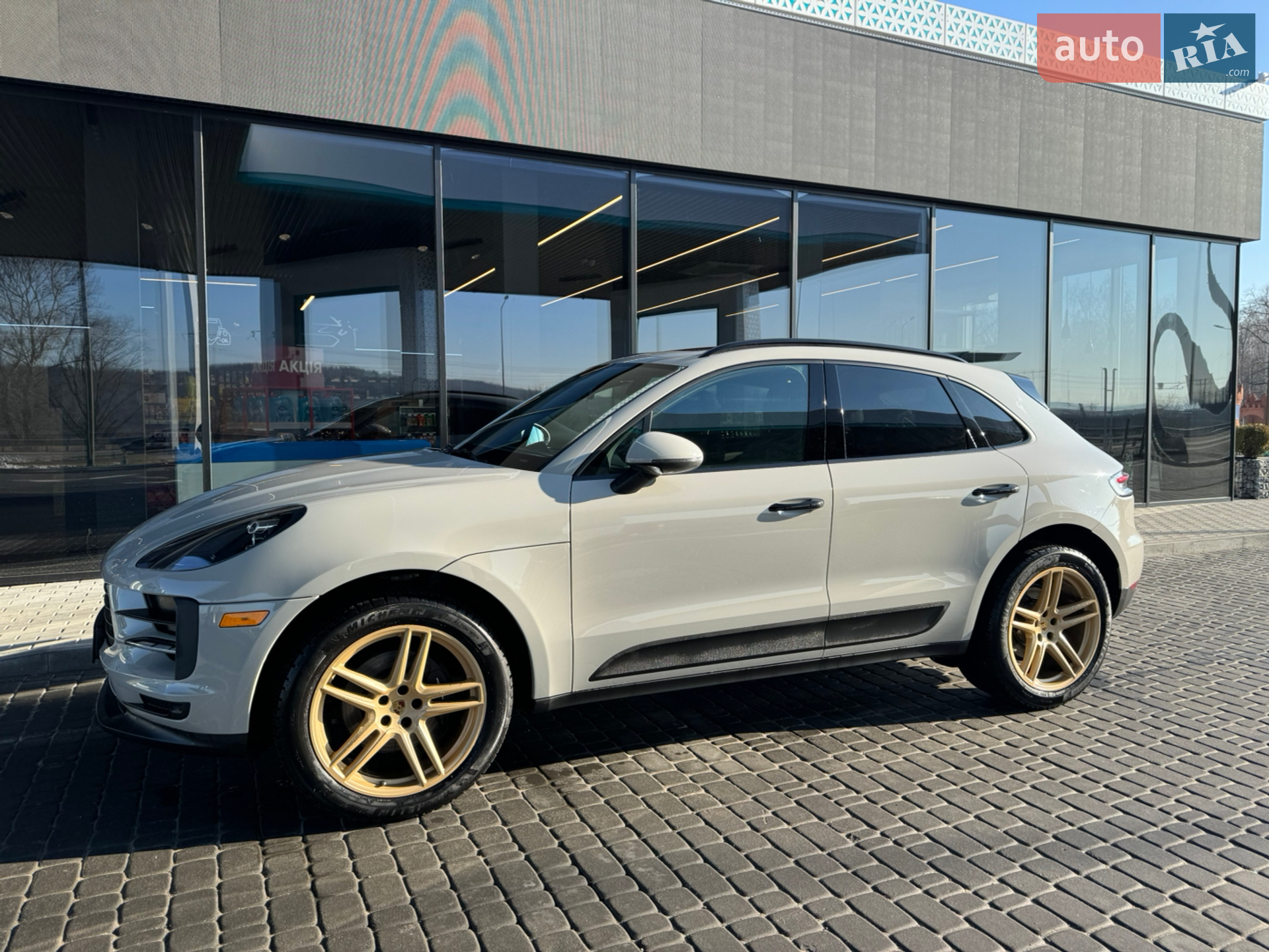 Porsche Macan, 2019