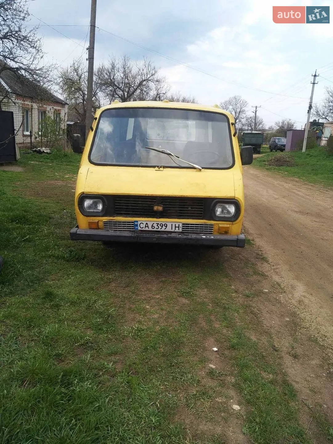 РАФ 2203, 1990