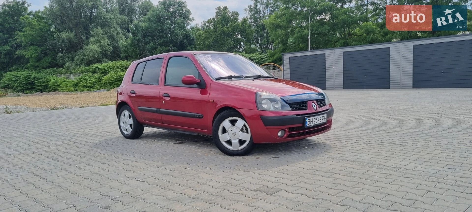 Renault Clio, 2002