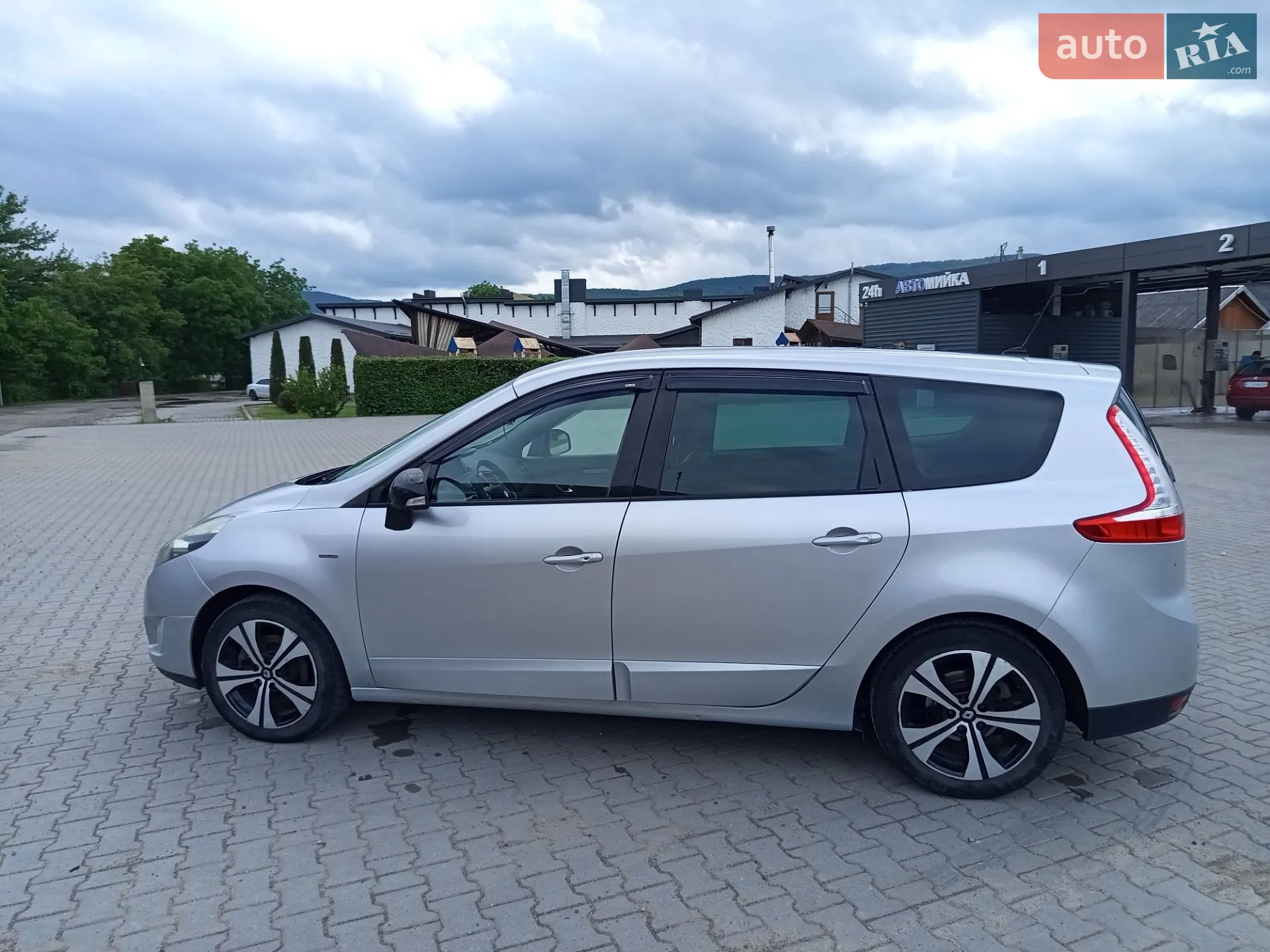Renault Grand Scenic, 2011