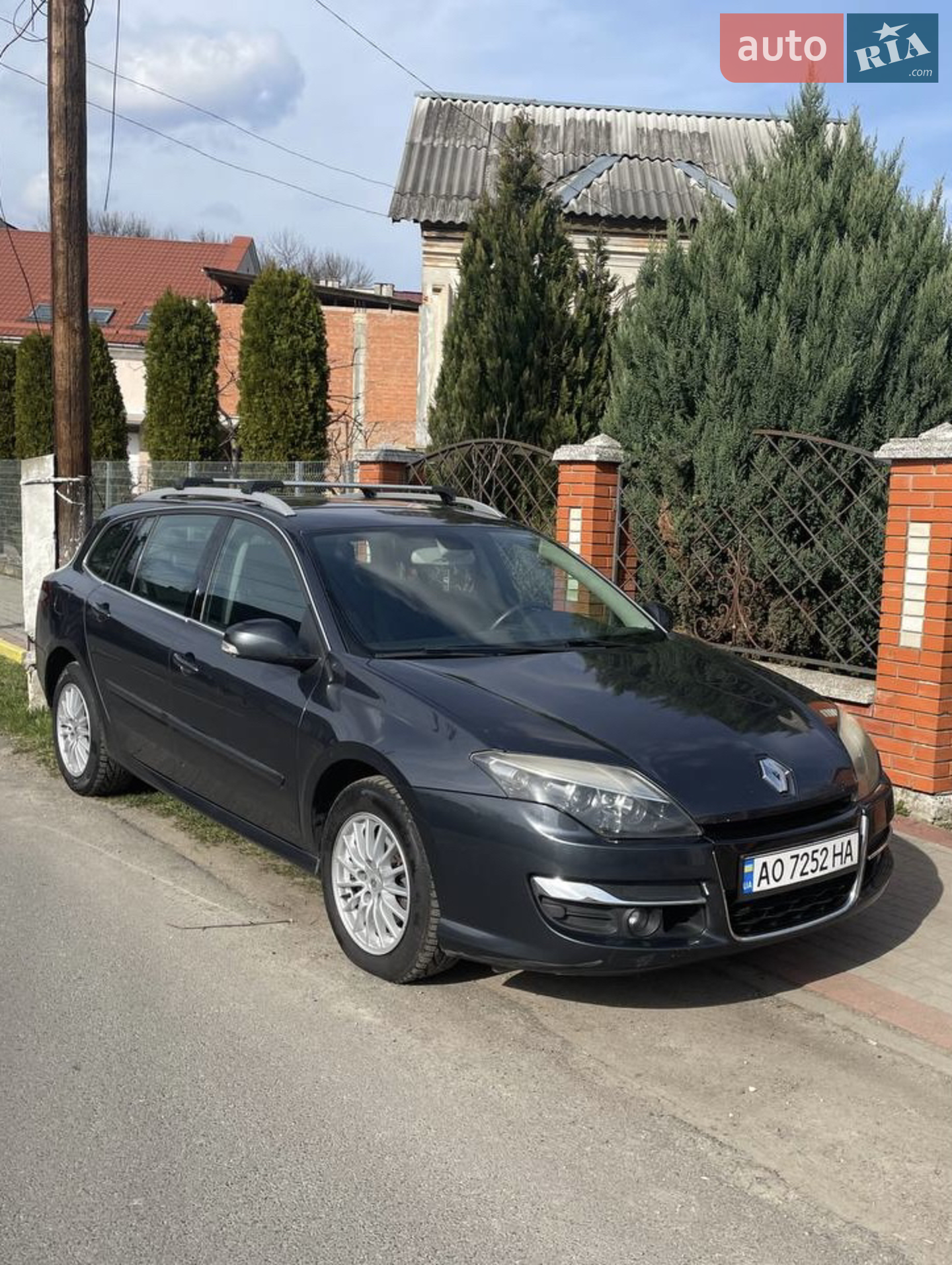 Renault Laguna, 2012