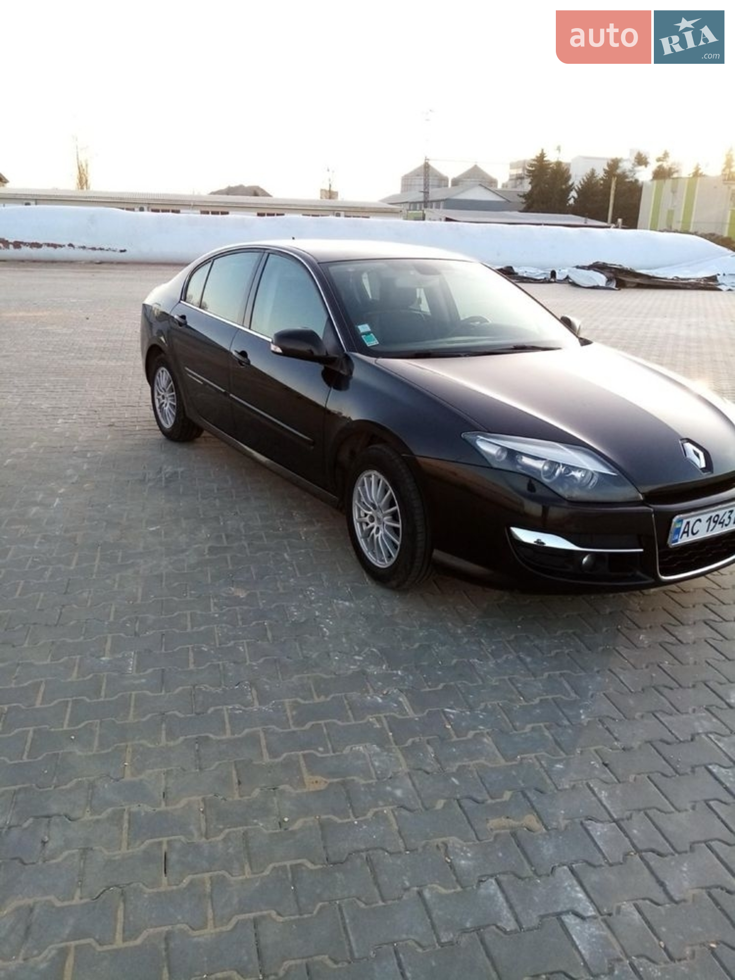 Renault Laguna, 2011