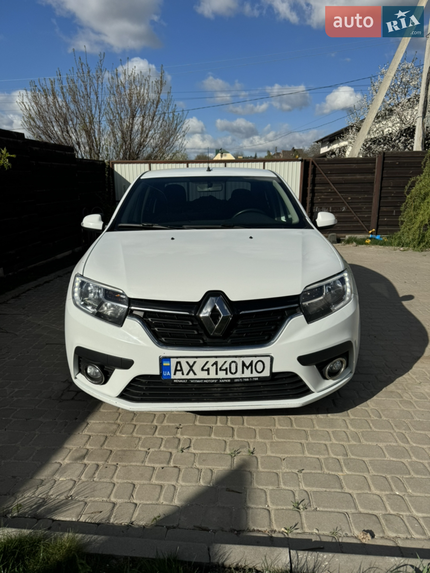 Renault Logan, 2022