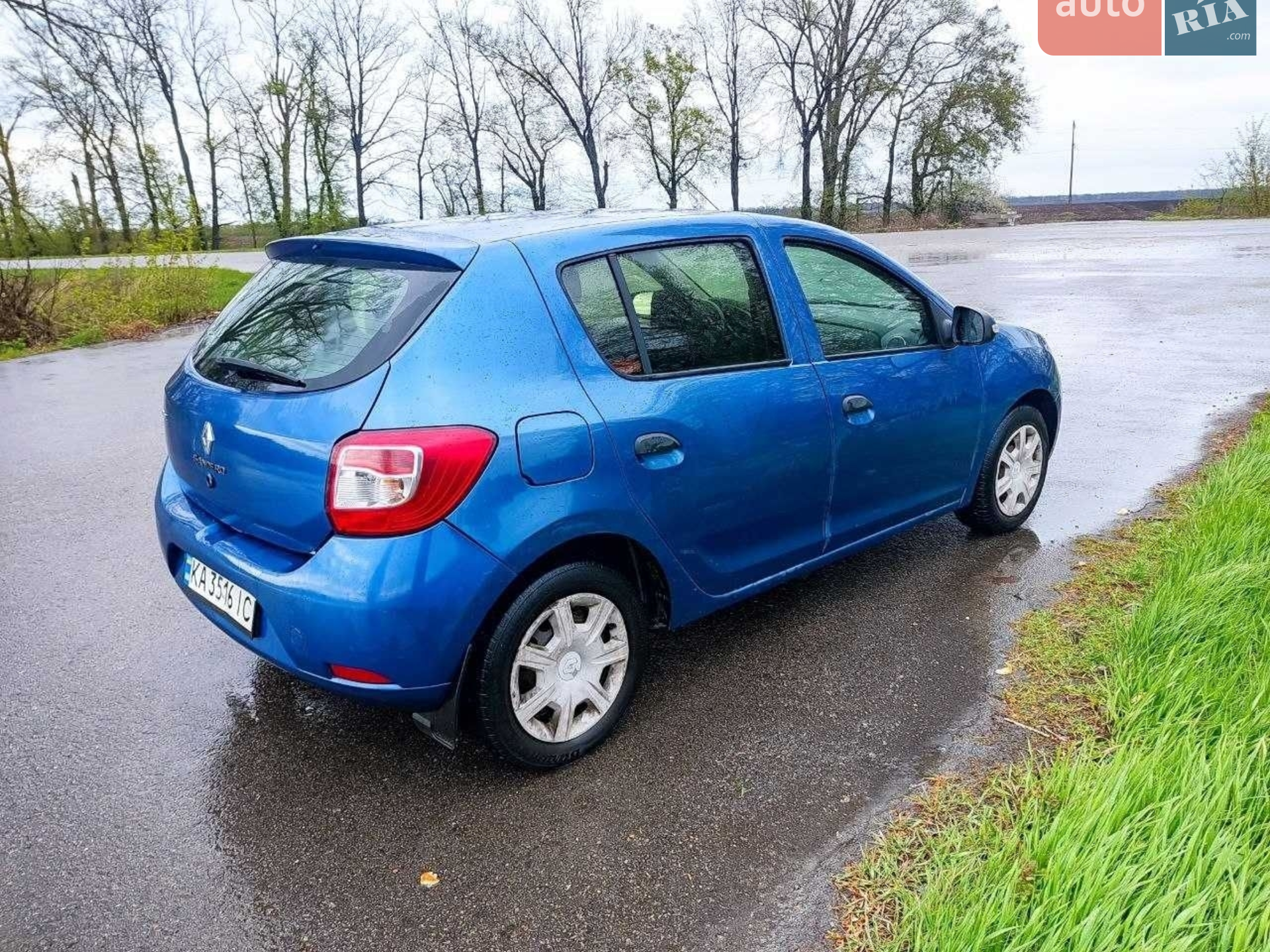 Renault Sandero, 2013