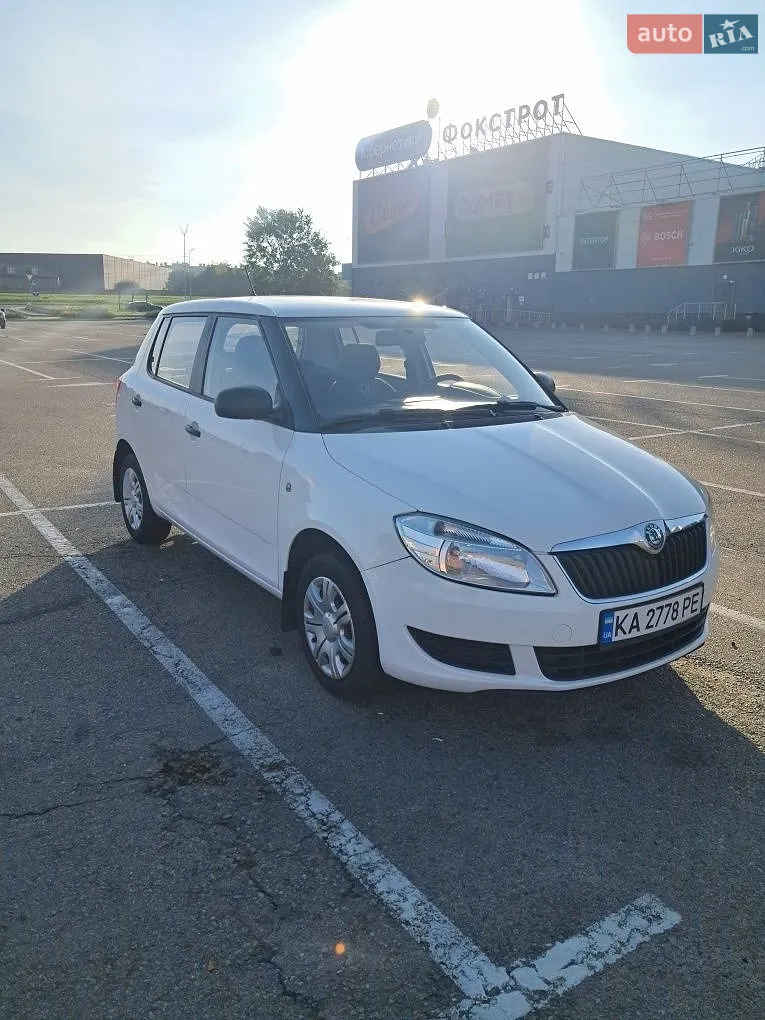 Skoda Fabia, 2011