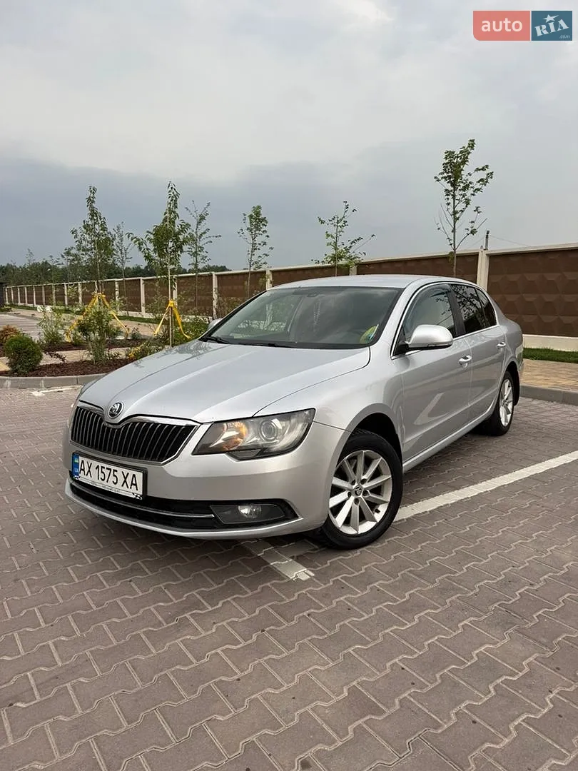 Skoda Superb, 2013