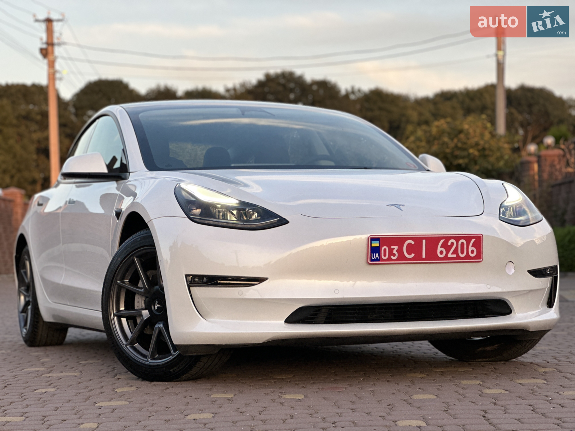 Tesla Model 3, 2022