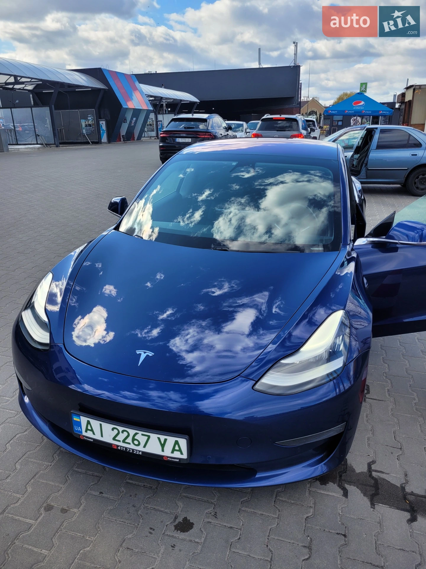 Tesla Model 3, 2019